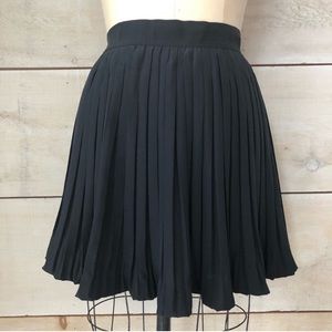 CHANEL chiffon pleated skirt